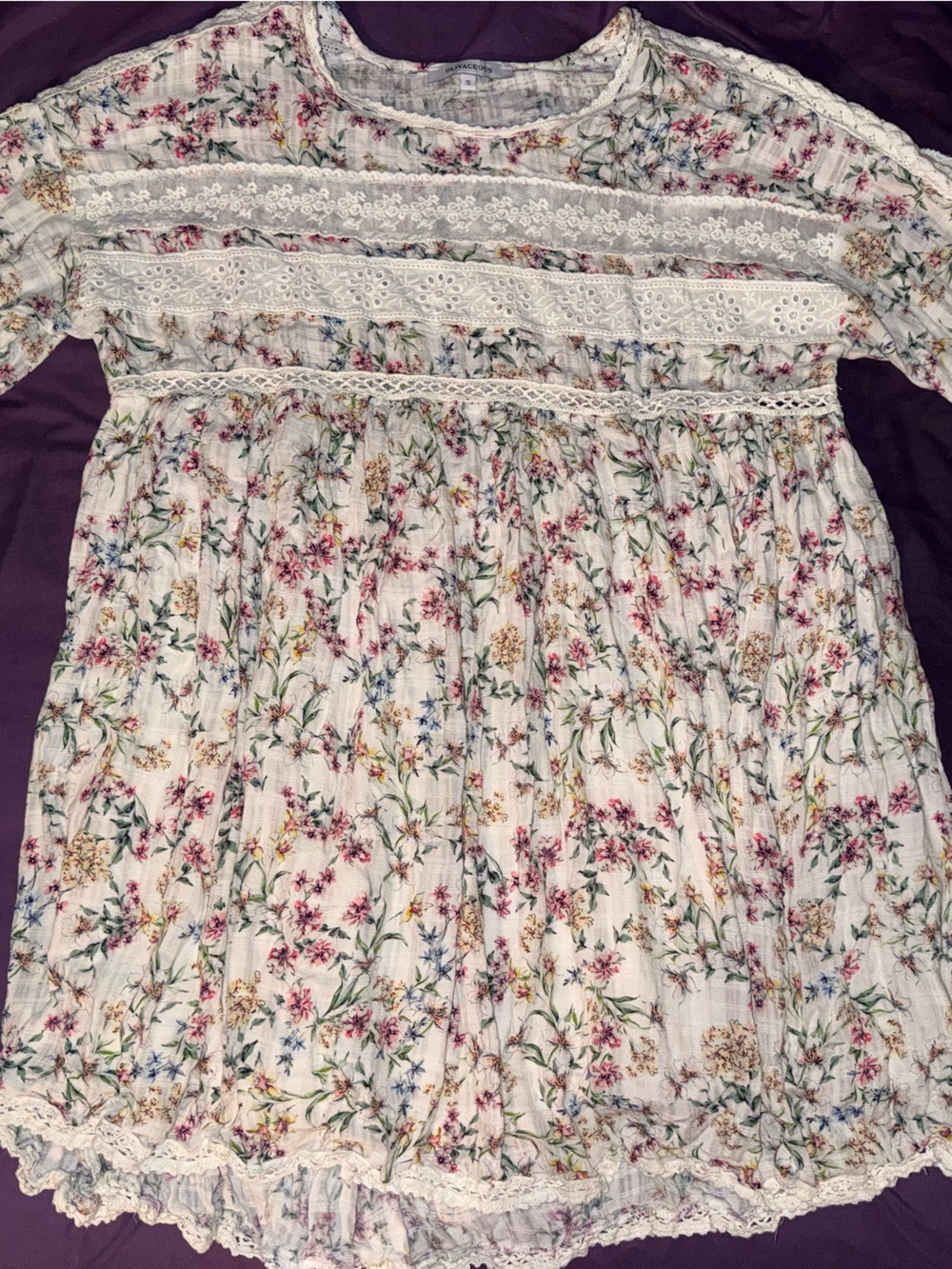 Olivaceous White Floral Lace-Trim Peasant Blouse